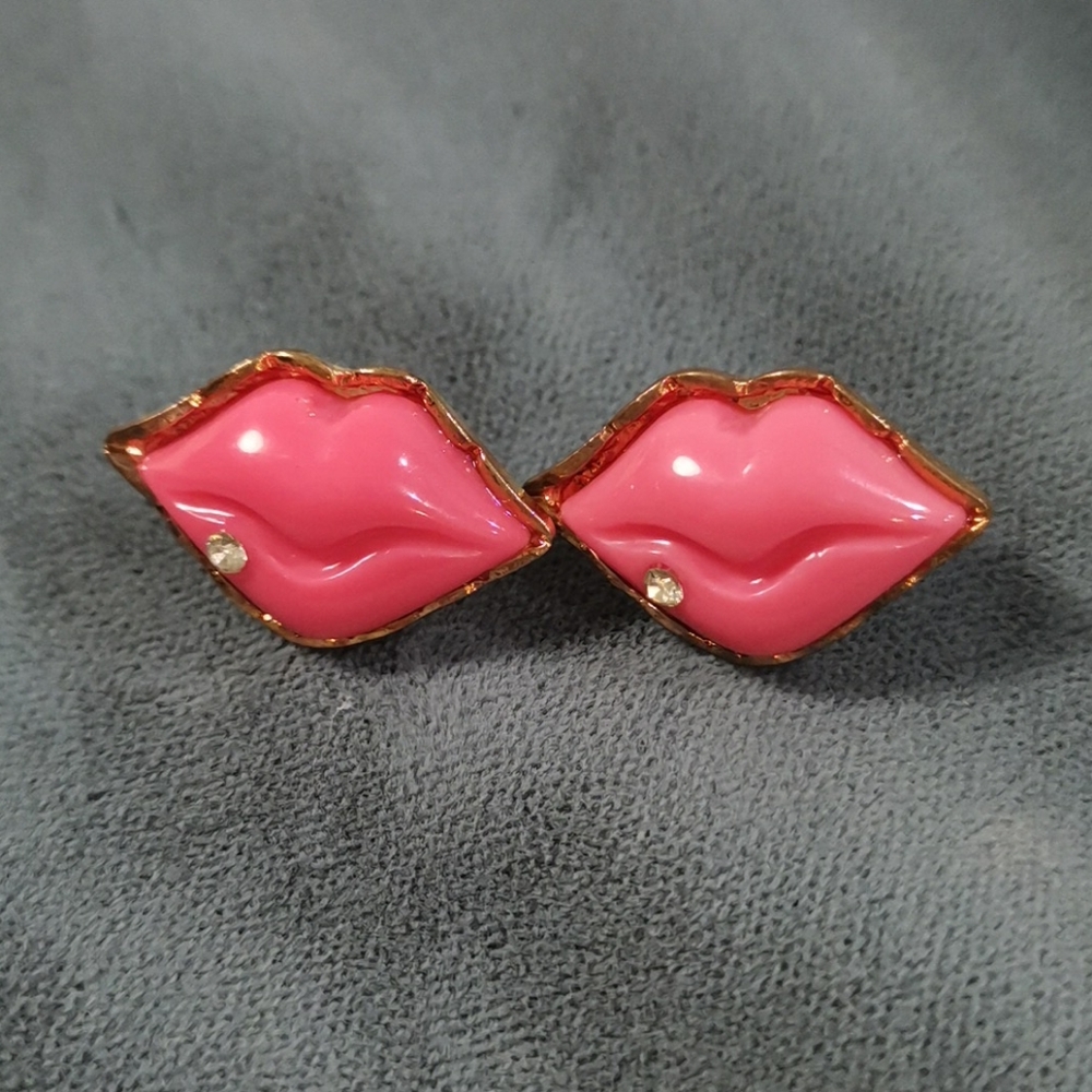 Earring - Picture 2 of 2